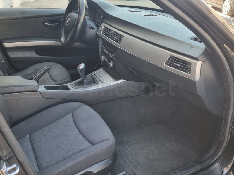 Foto 19 de BMW Serie 3 320d Touring E91