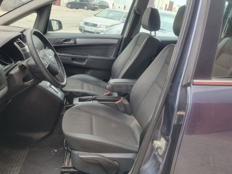 Foto 12 de Opel Zafira Cosmo 1.9 CDTi 8v 120 CV Auto