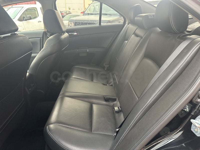 Foto 9 de Suzuki Kizashi 2.4 Sport 4x4 CVT
