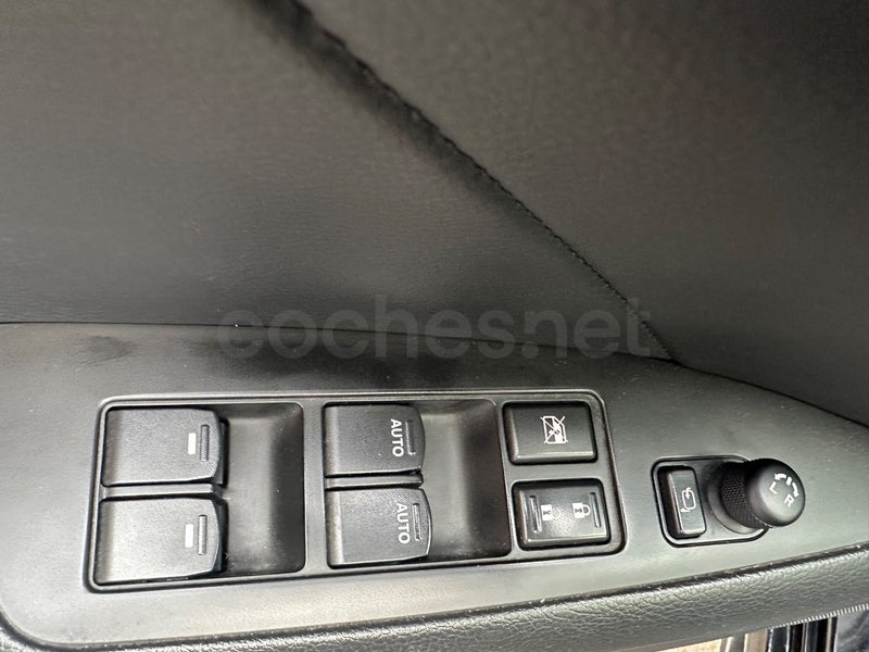 Foto 16 de Suzuki Kizashi 2.4 Sport 4x4 CVT
