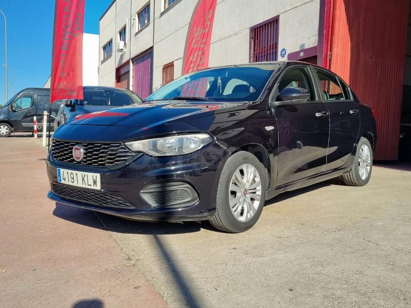 Foto 2 de Fiat Tipo 1.4 16v Pop gasolina