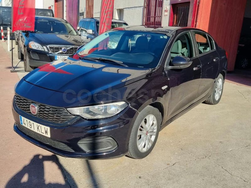 Foto 3 de Fiat Tipo 1.4 16v Pop gasolina