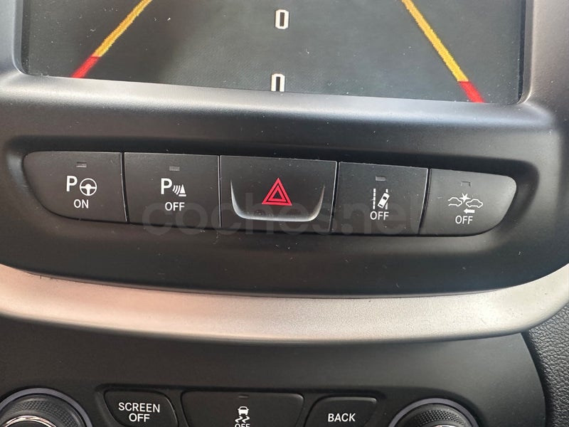 Foto 21 de Jeep Cherokee 3.2 Trailhawk Auto 4x4 Active Drive Lock