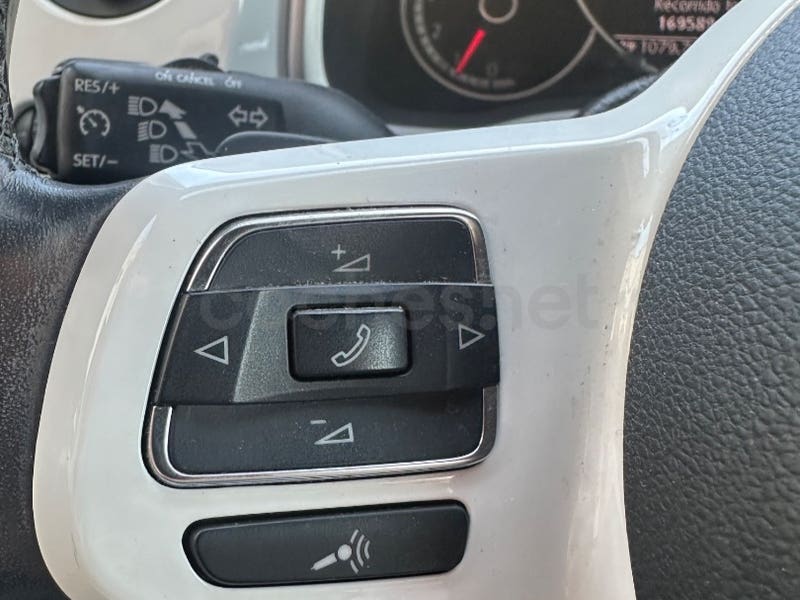 Foto 15 de Volkswagen Beetle Design 2.0 TDI BMT