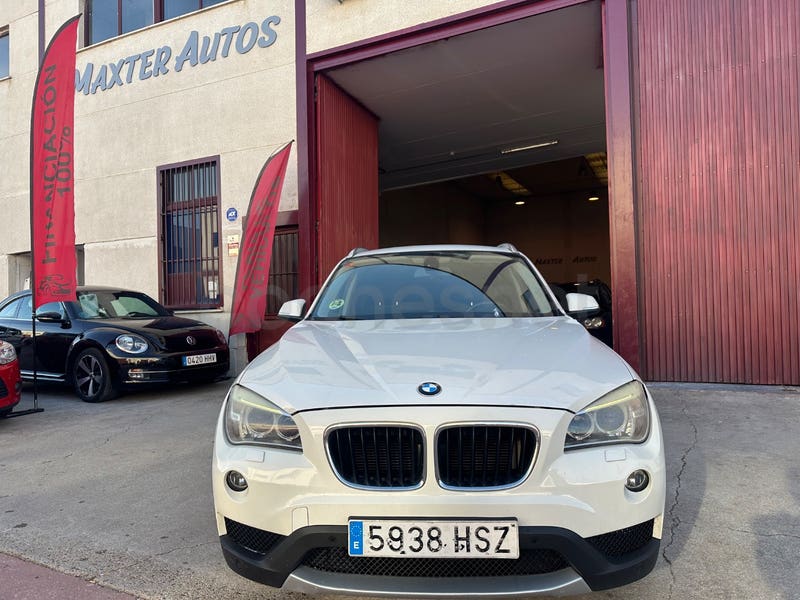 Foto 3 de BMW X1 sDrive18d