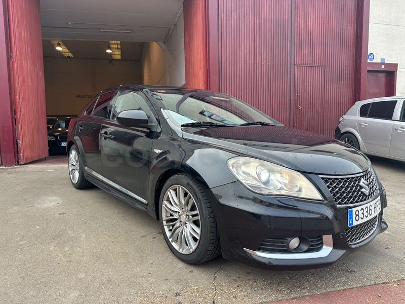 Foto 4 de Suzuki Kizashi 2.4 Sport 4x4 CVT