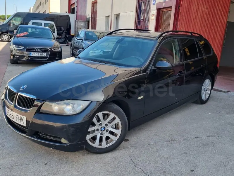 Foto 3 de BMW Serie 3 320d Touring