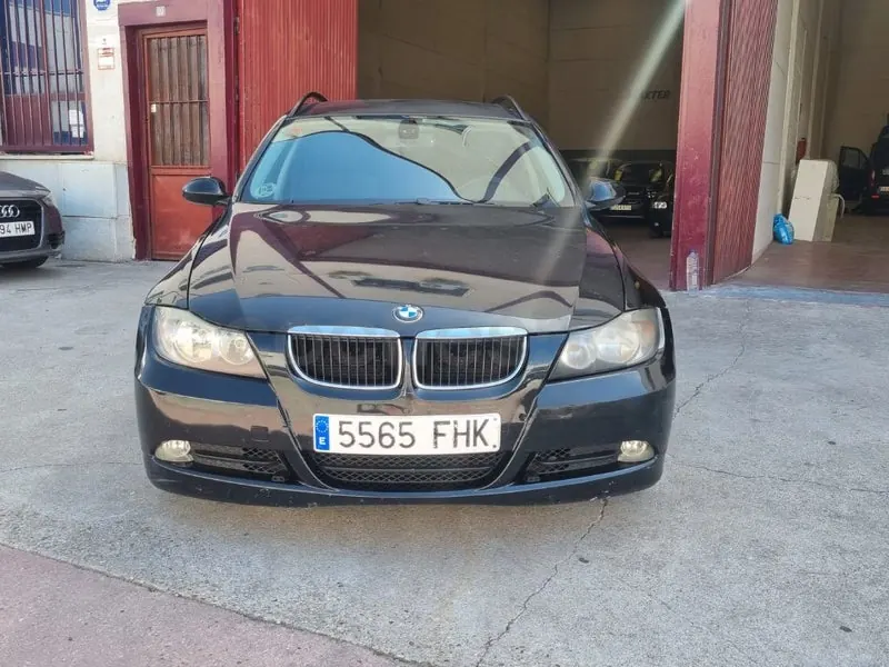 Foto 5 de BMW Serie 3 320d Touring