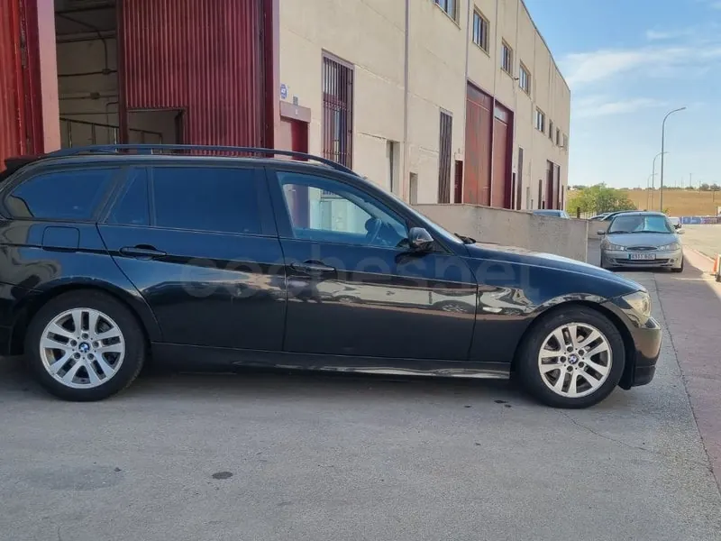 Foto 12 de BMW Serie 3 320d Touring