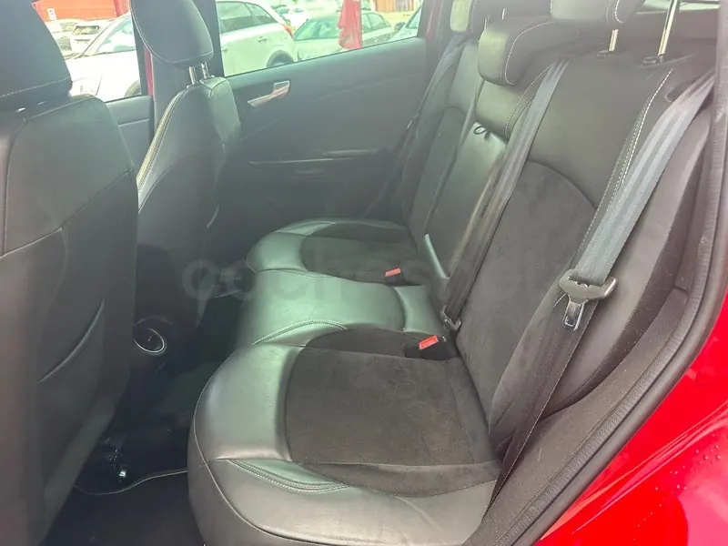 Foto 16 de Alfa Romeo Giulietta 2.0 JTDm Collezione