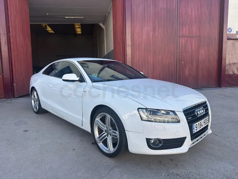 Foto 2 de Audi A5 3.0 TDI DPF quattro S tronic