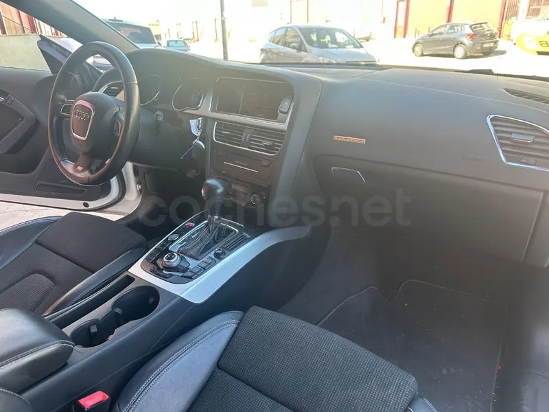 Foto 15 de Audi A5 3.0 TDI DPF quattro S tronic