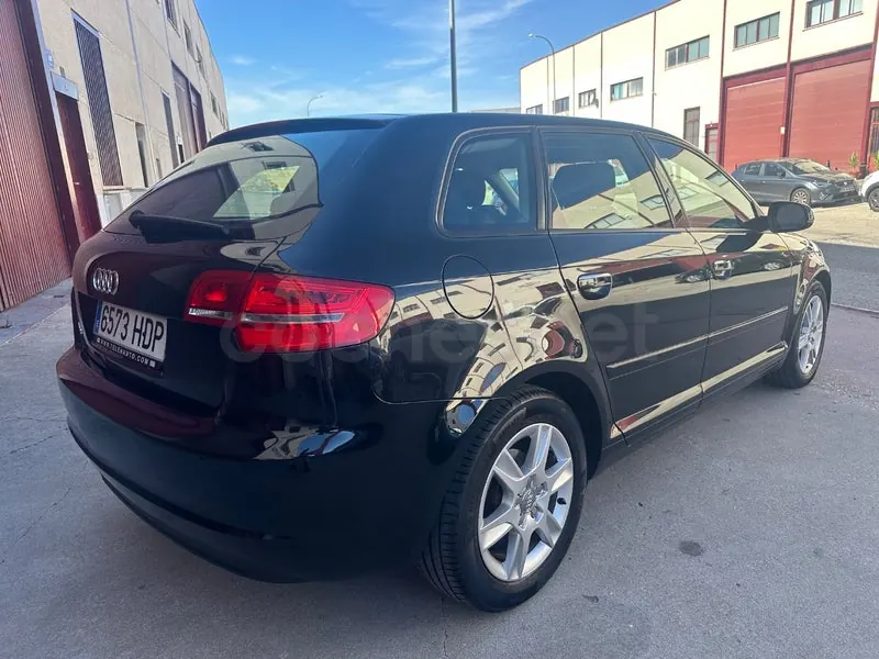 Foto 5 de Audi A3 Sportback 1.4 TFSI Attraction