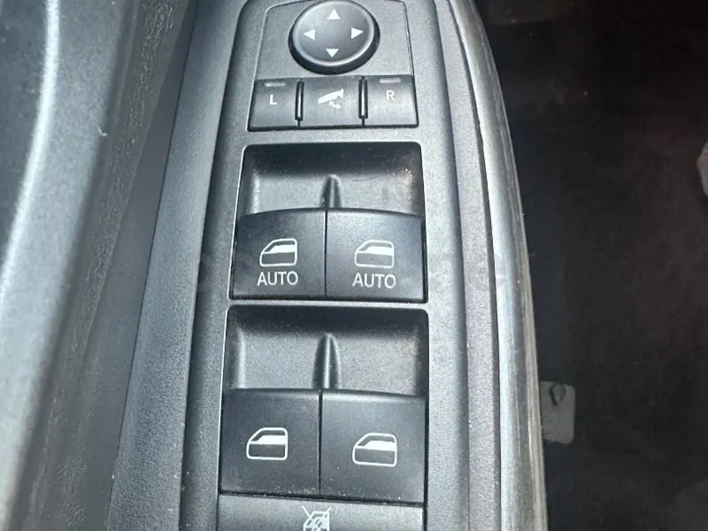 Foto 18 de Jeep Cherokee 3.2 Trailhawk Auto 4x4 Active Drive Lock