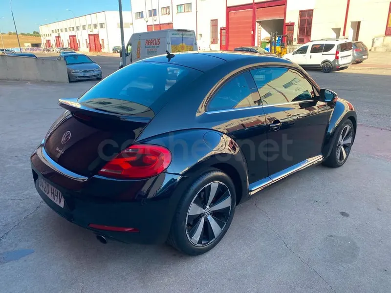 Foto 11 de Volkswagen Beetle 2.0 TSI DSG Sport