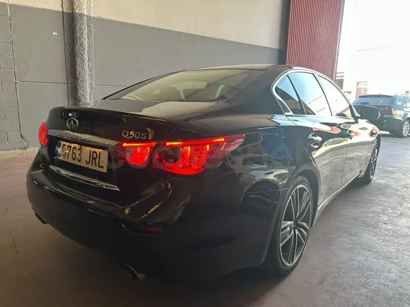 Foto 4 de Infiniti Q50 3.5 V6 HYBRID GT SPORT RWD AUTO