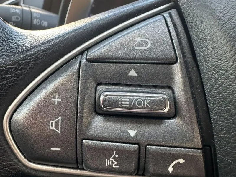 Foto 21 de Infiniti Q50 3.5 V6 HYBRID GT SPORT RWD AUTO